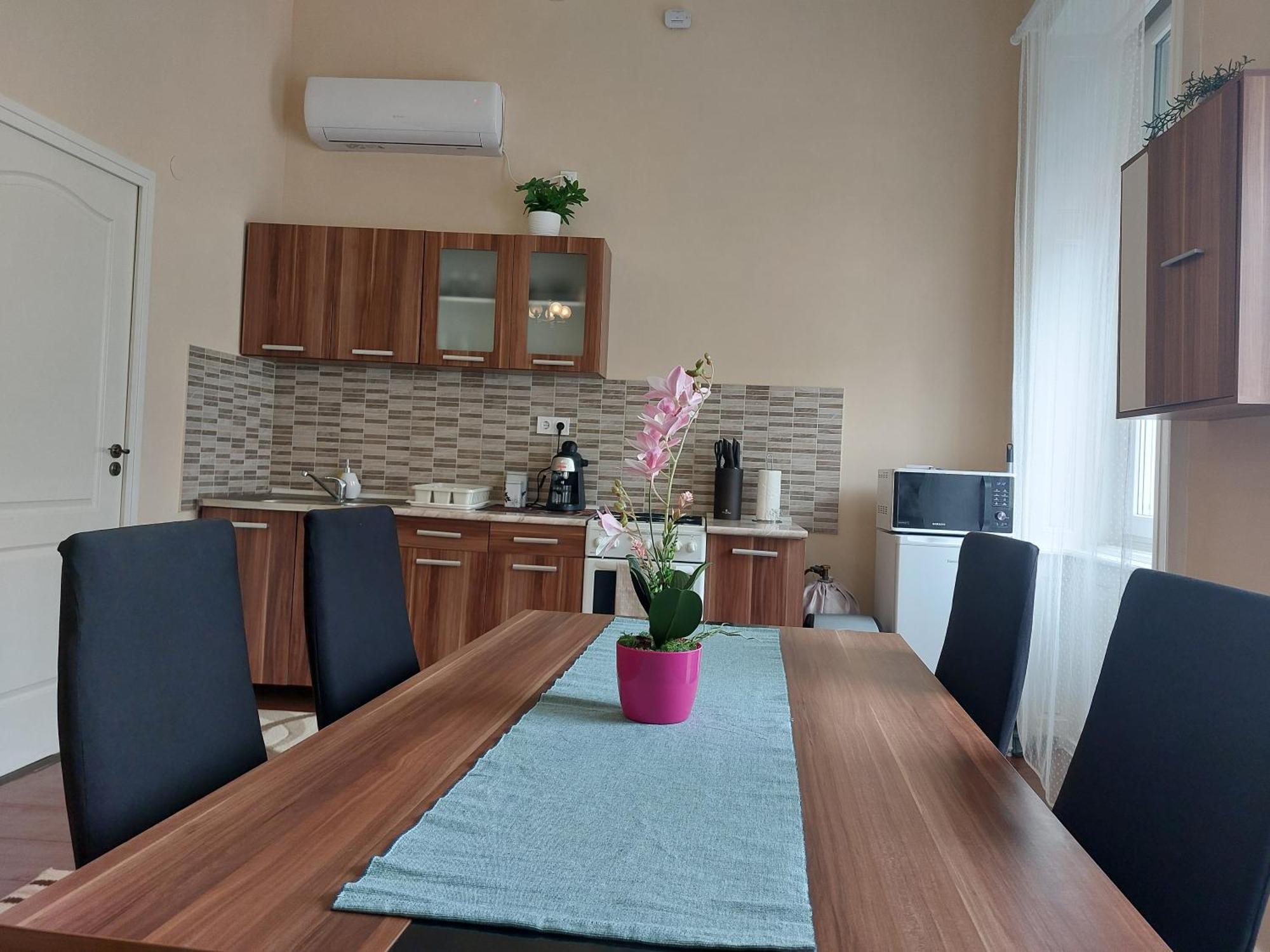 Kincstar Apartmanok Sátoraljaújhely エクステリア 写真